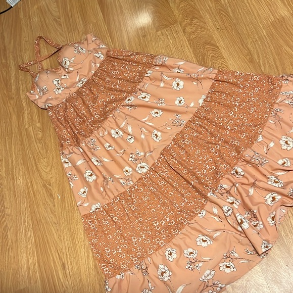 BOG Collective floral maxi dress with built in bra - Picture 4 of 9